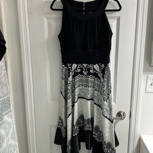 Sangria Black and White Dress